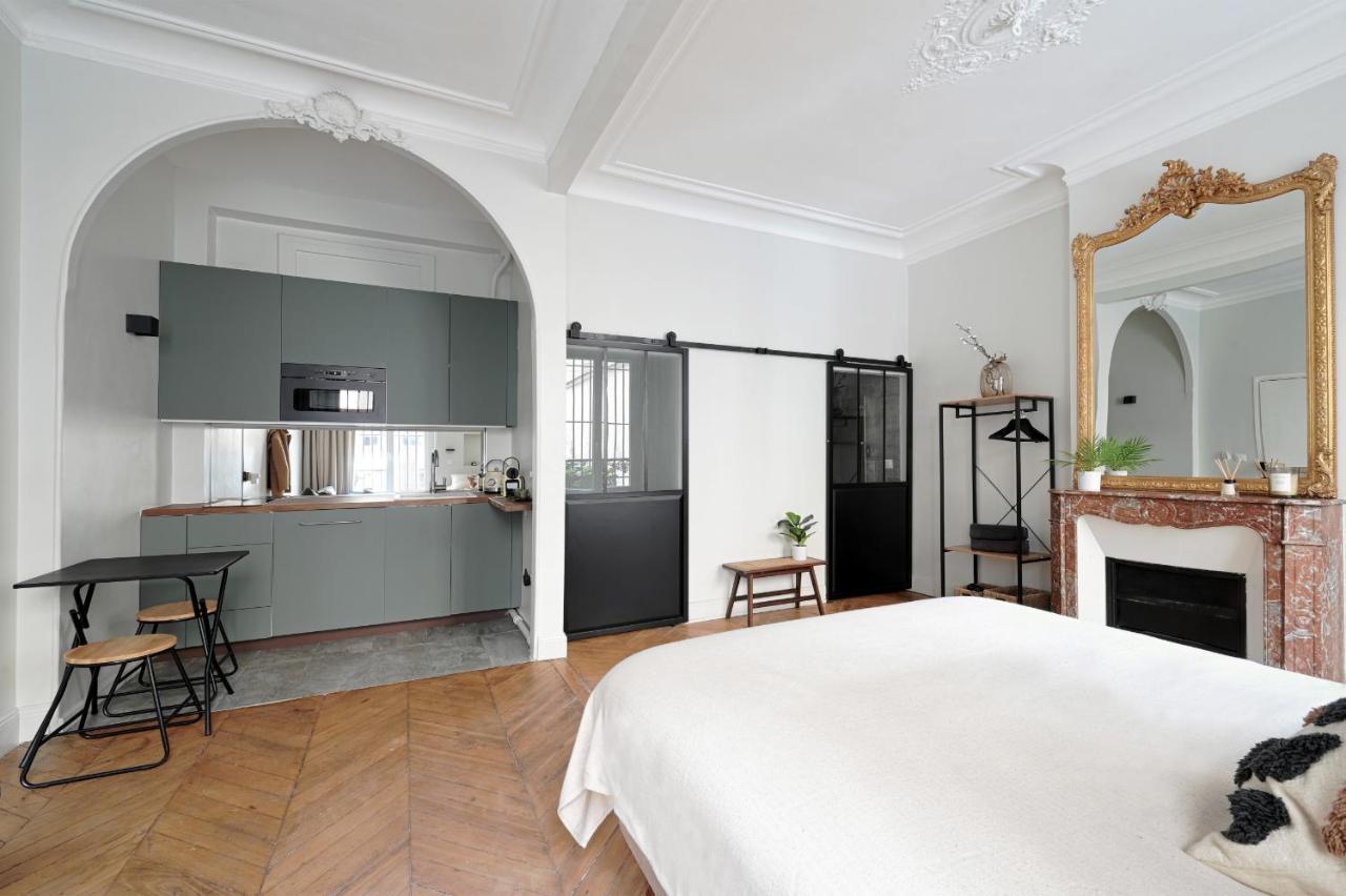 Studio Quartier Champs Elysees 2 Free Netflix Paris Eksteriør bilde